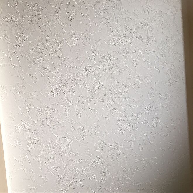 壁 天井 メインクロス 漆喰調壁紙 クロス 漆喰風壁紙のインテリア実例 16 12 12 22 10 18 Roomclip ルームクリップ
