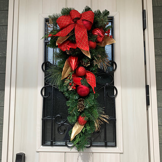 クリスマス/コストコリース/玄関/入り口のインテリア実例 20201122 202324 ｜ RoomClip（ルームクリップ）