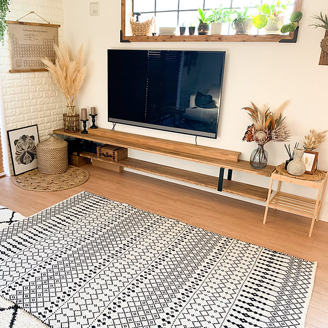 窓枠diy ナチュラルインテリア ラグ Unico アイアン家具 などのインテリア実例 08 21 22 03 Roomclip ルームクリップ