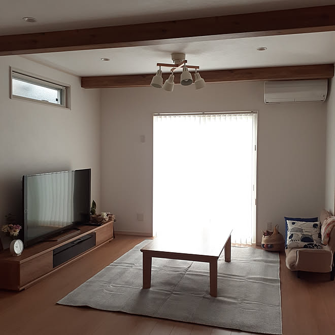 リビング 新築 注文住宅 照明 ラグ などのインテリア実例 07 16 12 35 57 Roomclip ルームクリップ