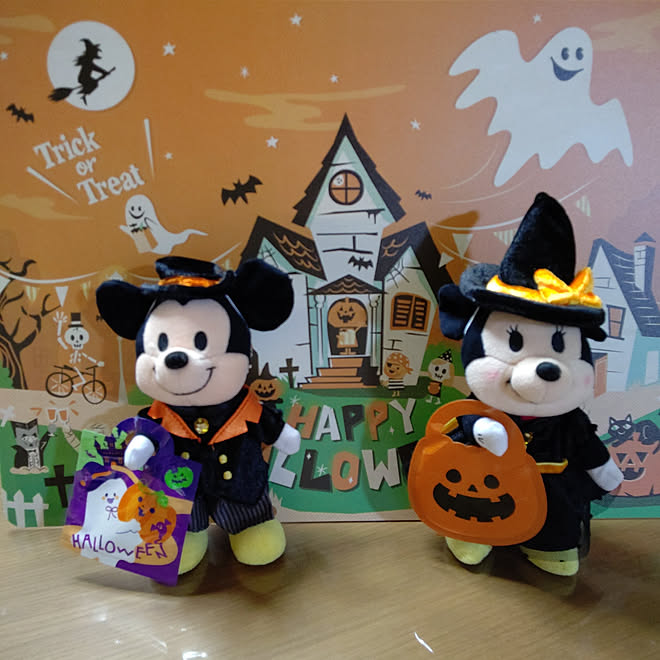 部屋全体 ハロウィン ぬいもーずのミッキー ぬいもーずのミニー ハロウィンのコスチューム などのインテリア実例 09 14 18 49 37 Roomclip ルームクリップ 部屋全体 ハロウィン ぬいもーずのミッキー ぬいもーずのミニー ハロウィンのコスチューム などのインテリア実例 09 14 18 49 37 Roomclip ルームクリップ