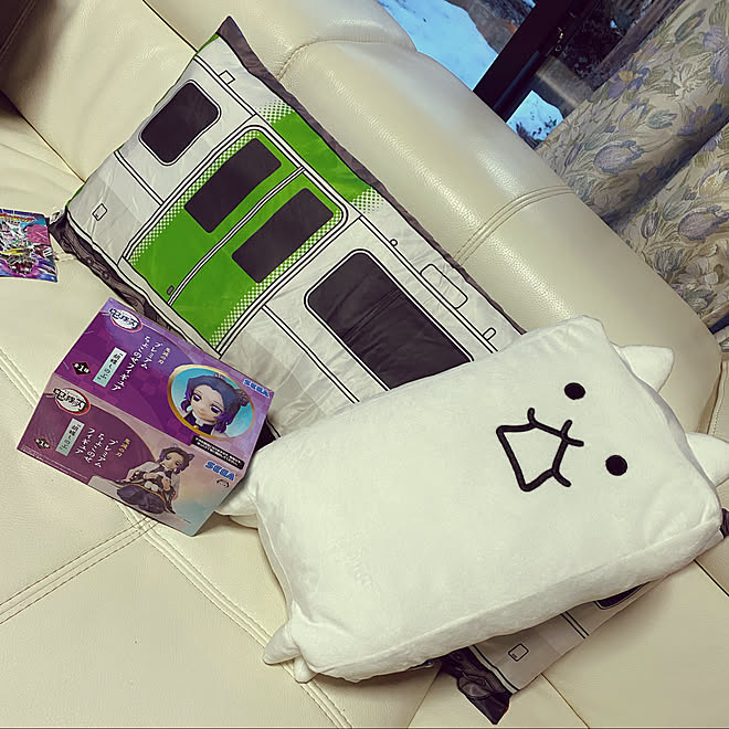 フィギュア クッション Ufoキャッチャー戦利品 クレーンゲーム景品 家族時間 などのインテリア実例 22 01 05 17 18 15 Roomclip ルームクリップ