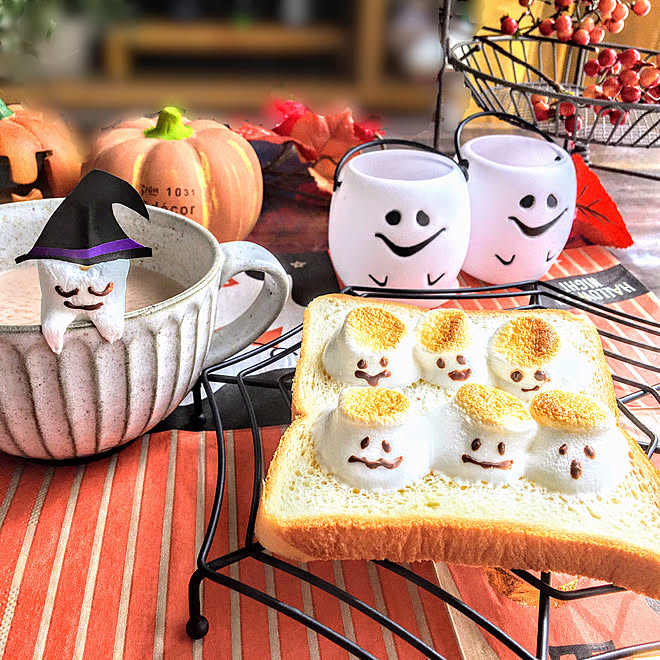 リビング かぼちゃ くもの巣ケーキクーラー ナチュラルキッチン マシュマロココア などのインテリア実例 17 09 30 11 02 27 Roomclip ルームクリップ