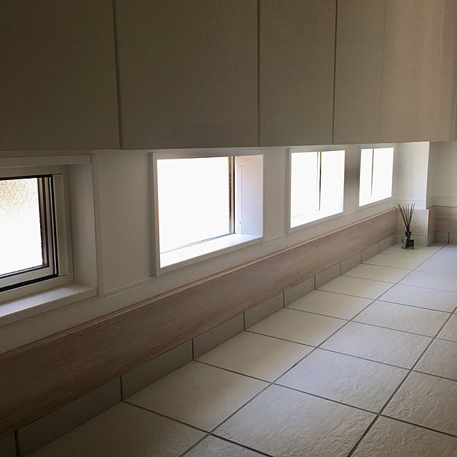 玄関 入り口 土間 風通し 明かりとり窓 Fix窓のインテリア実例 18 07 25 08 42 51 Roomclip ルームクリップ 玄関 入り口 土間 風通し 明かりとり窓 Fix窓のインテリア実例 18 07 25 08 42 51 Roomclip ルームクリップ