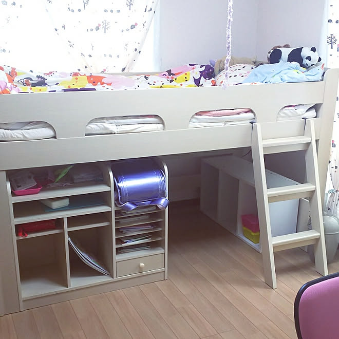 部屋全体 システムベッド ミドルベッド Ikea 女の子部屋 などのインテリア実例 18 01 15 39 35 Roomclip ルームクリップ