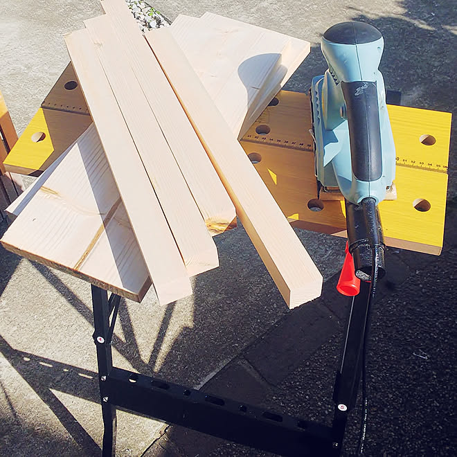 玄関 入り口 サイドテーブルdiy 山善トライビルサンダー ビバホーム作業台 お値段以上 などのインテリア実例 19 05 05 21 28 45 Roomclip ルームクリップ