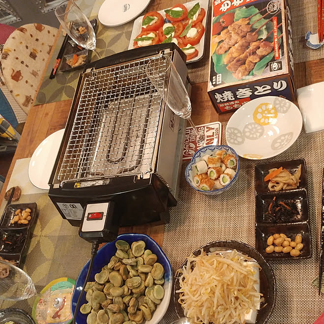 リビング 晩酌 アメリカン 焼き鳥パーティ 誕生日のインテリア実例 21 06 11 17 29 12 Roomclip ルームクリップ