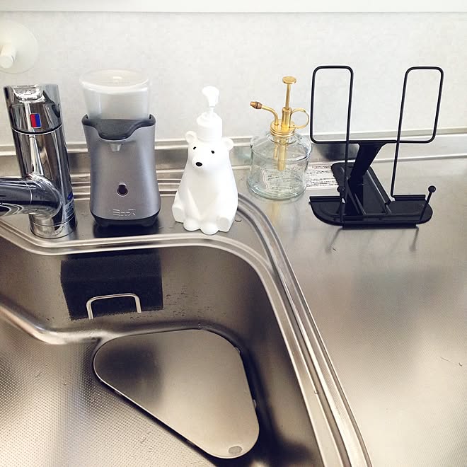 キッチン スポンジホルダー 霧吹き ミューズ電動ハンドソープ レシピ本立て などのインテリア実例 17 01 26 13 57 49 Roomclip ルームクリップ キッチン スポンジホルダー 霧吹き ミューズ電動ハンドソープ レシピ本立て などのインテリア実例 17 01 26 13 57 49 Roomclip ルームクリップ