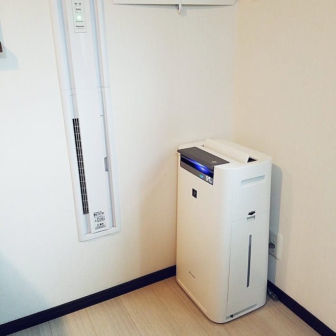 リビング 空気清浄機 加湿器 Sharp 換気システム パナソニックホームズ などのインテリア実例 03 14 10 32 30 Roomclip ルームクリップ リビング 空気清浄機 加湿器 Sharp 換気システム パナソニックホームズ などのインテリア実例 03 14 10 32 30 Roomclip ルームクリップ