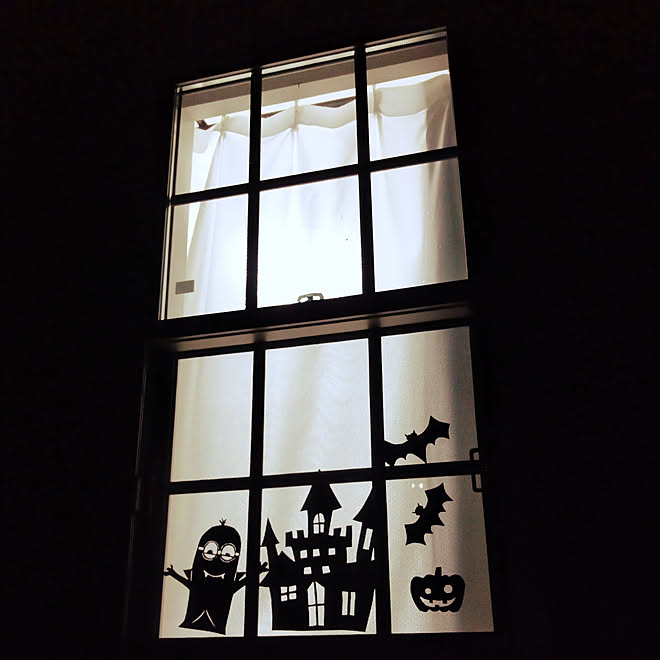玄関 入り口 ハロウィン ハンドメイド 画用紙 切り抜き などのインテリア実例 18 09 12 46 24 Roomclip ルームクリップ