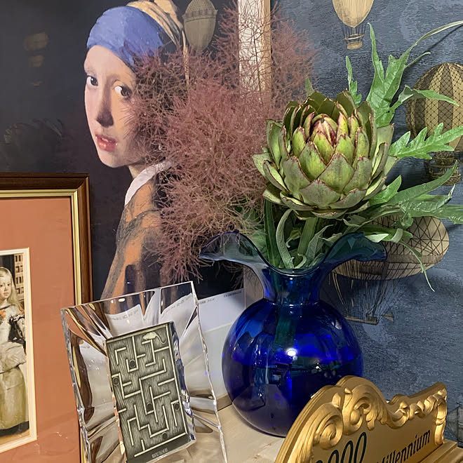 スモークツリー アーティチョーク こんな時こそ花を飾ろう 花のある暮らし ウェッジウッド などのインテリア実例 06 01 07 47 31 Roomclip ルームクリップ