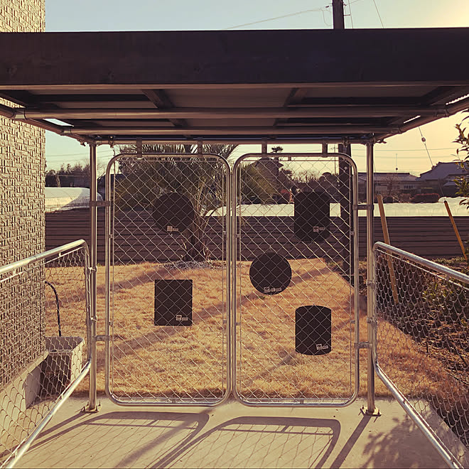 庭 雨よけdiy アメリカンフェンス 自転車小屋 雑貨 などのインテリア実例 21 01 23 22 30 24 Roomclip ルームクリップ