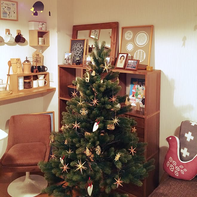 リビング クリスマスツリー150cm ベツレヘムの星 北欧 無印良品 などのインテリア実例 15 11 24 21 10 48 Roomclip ルームクリップ