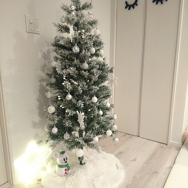 リビング クリスマスツリー ニトリ 白 黒 グレーのインテリア実例 18 11 30 18 31 34 Roomclip ルームクリップ