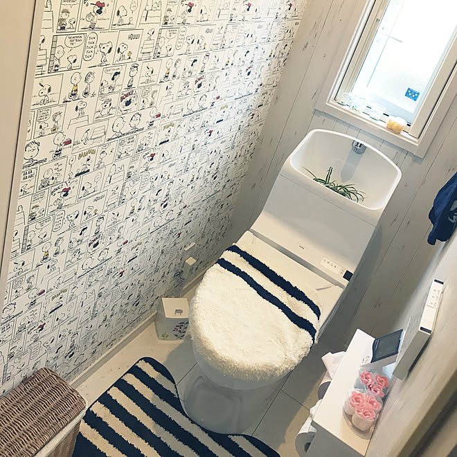 バス トイレ スヌーピーアクセントクロス トイレ Totoトイレのインテリア実例 18 07 24 12 01 38 Roomclip ルームクリップ