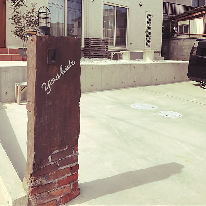 玄関 入り口 門柱 モルタル造形 お気に入り ヴィンテージ などのインテリア実例 18 03 06 12 01 16 Roomclip ルームクリップ