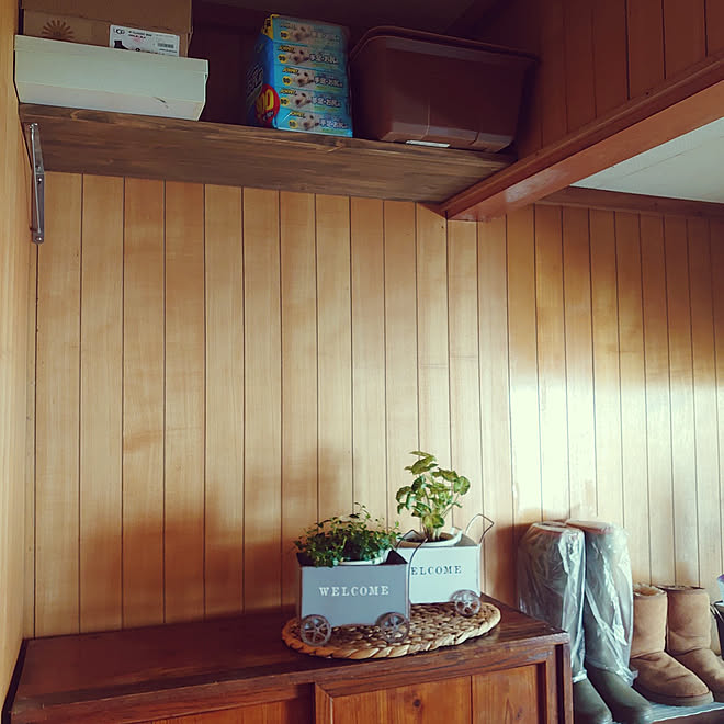 玄関 入り口 じいちゃんの作った年代物靴箱 古い家を楽しむ 古い家に住む 古い家の玄関 などのインテリア実例 21 10 10 11 02 40 Roomclip ルームクリップ 玄関 入り口 じいちゃんの作った年代物靴箱 古い家を楽しむ 古い家に住む 古い家の玄関 などのインテリア実例 21 10 10 11 02 40 Roomclip ルームクリップ