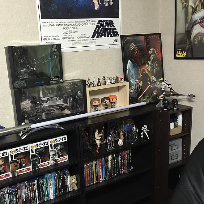 棚 映画 フィギュア スターウォーズ Funko などのインテリア実例 15 12 19 21 58 48 Roomclip ルームクリップ
