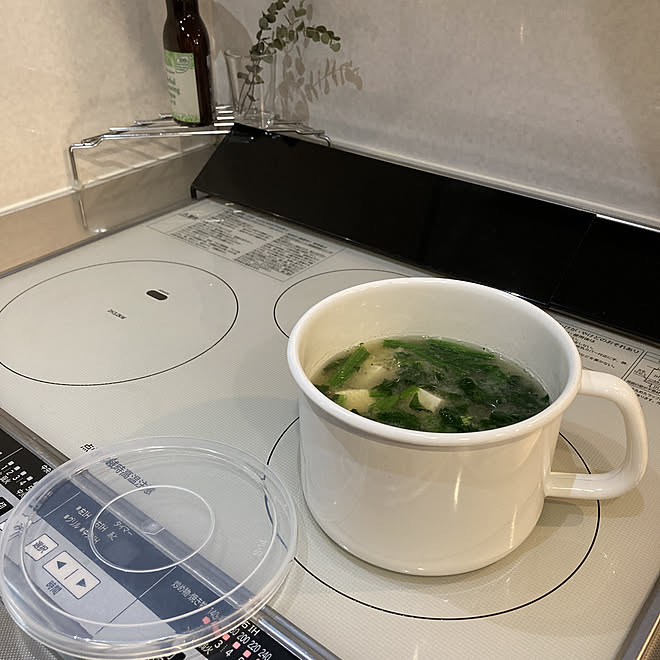 ダイソーのキッチンクリーナー 野田琺瑯 ただのお味噌汁ー 保存容器 Rcの出会いに感謝 などのインテリア実例 2021 05 15 17 14 57 Roomclip ルームクリップ