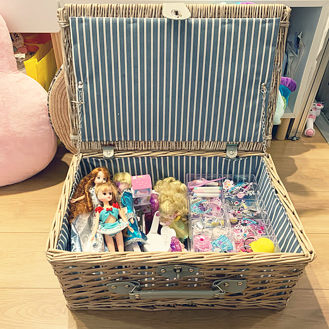 カゴバック かご収納 ダイソー リカちゃん リカちゃん人形 などのインテリア実例 21 04 06 14 41 33 Roomclip ルームクリップ カゴバック かご収納 ダイソー リカちゃん リカちゃん人形 などのインテリア実例 21 04 06 14 41 33 Roomclip ルームクリップ