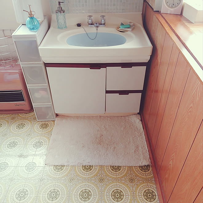 バス トイレ 昭和レトロ 日本家屋 洗面所 クッションフロア などのインテリア実例 05 26 13 27 25 Roomclip ルームクリップ