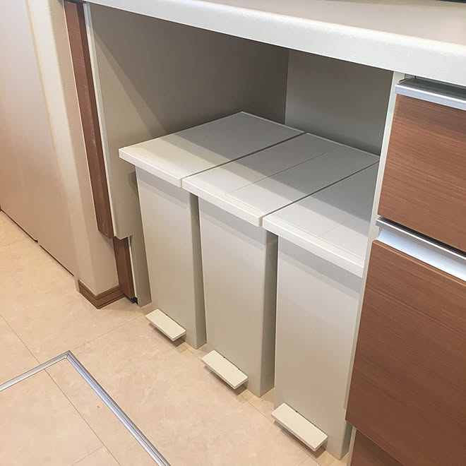 オーダーキッチン ケユカ ゴミ箱 キッチン ゴミ箱収納 ピッタリサイズ などのインテリア実例 18 01 30 16 41 00 Roomclip ルームクリップ オーダーキッチン ケユカ ゴミ箱 キッチン ゴミ箱収納 ピッタリサイズ などのインテリア実例 18 01 30 16 41 00 Roomclip ルームクリップ