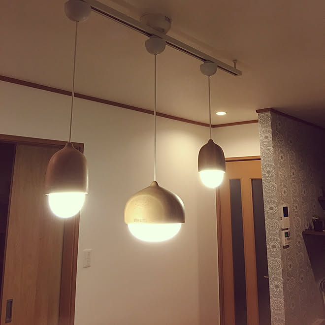 壁 天井 ダクトレール ペンダントライト 北欧 照明 などのインテリア実例 18 02 06 22 54 21 Roomclip ルームクリップ 壁 天井 ダクトレール ペンダントライト 北欧 照明 などのインテリア実例 18 02 06 22 54 21 Roomclip ルームクリップ