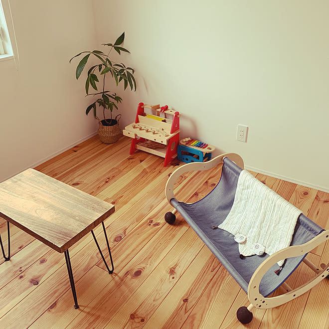 5畳 パイン材 無垢の床 子ども部屋 子供部屋 キッズスペース などのインテリア実例 01 25 15 44 10 Roomclip ルームクリップ 5畳 パイン材 無垢の床 子ども部屋 子供部屋 キッズスペース などのインテリア実例 01 25 15 44 10 Roomclip ルームクリップ