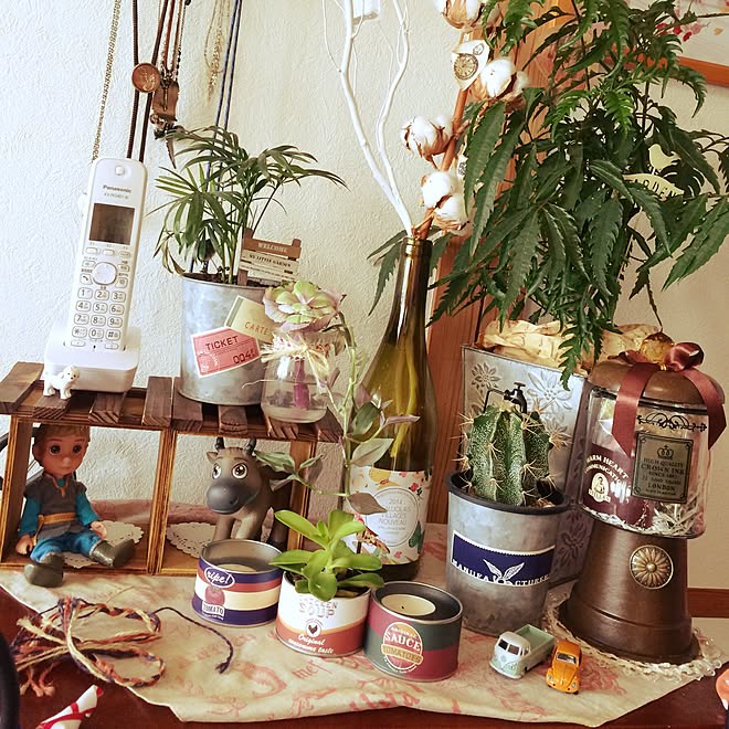 棚 ガチャガチャ風キャンディポット 観葉植物 セリア ディズニー などのインテリア実例 15 01 29 12 12 04 Roomclip ルームクリップ