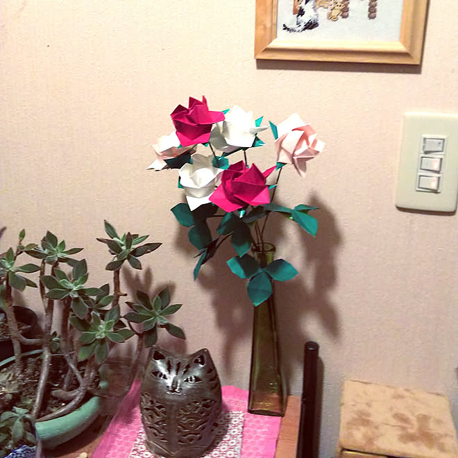 机 折り紙 川崎ローズ 折り紙のバラのインテリア実例 02 08 21 31 25 Roomclip ルームクリップ