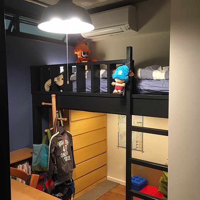 秘密基地 ロフト 子供部屋 室内窓 ベッド周りのインテリア実例 17 05 30 08 46 09 Roomclip ルームクリップ