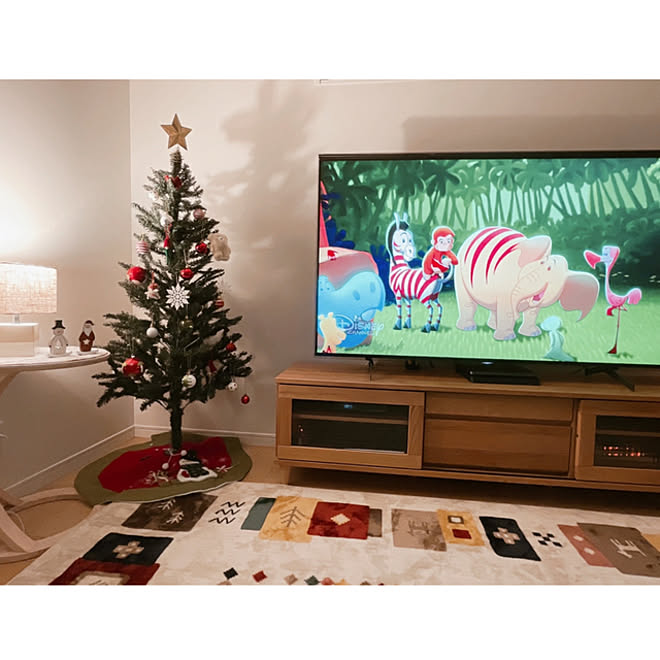サイドテーブル クリスマスツリー 映画鑑賞 ありがとうございます インテリア などのインテリア実例 21 12 22 07 35 Roomclip ルームクリップ