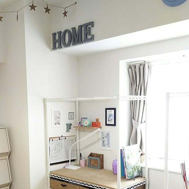 子供部屋 山善収納部 山善 スチールラック机 スチールラック などのインテリア実例 17 07 18 16 50 23 Roomclip ルームクリップ