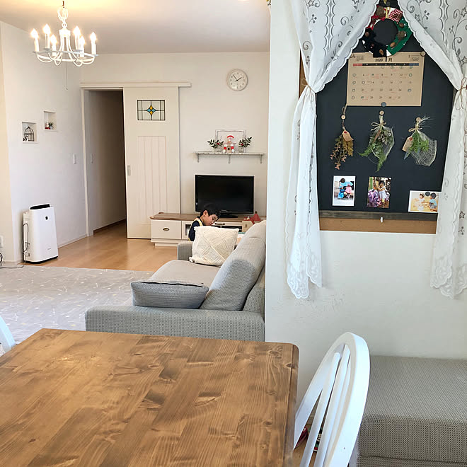 リビング カフェ風インテリア こどもと暮らす 子供のいる暮らし カフェ風 などのインテリア実例 01 17 07 08 42 Roomclip ルームクリップ