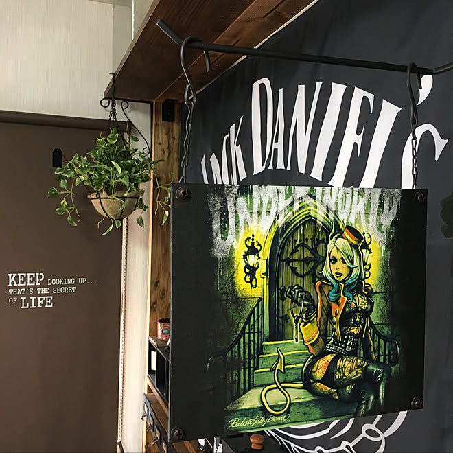 壁 天井 ロッキンジェリービーン 猫のいる生活 Diy 男前 などの 壁 天井 ロッキンジェリービーン 猫のいる生活 Diy 男前 などの