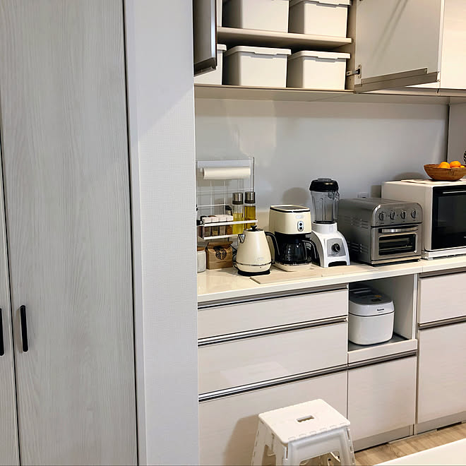 ニトリ 無印良品 収納 吊り戸棚 リクシルキッチン キッチンのインテリア実例 10 31 22 50 18 Roomclip ルームクリップ