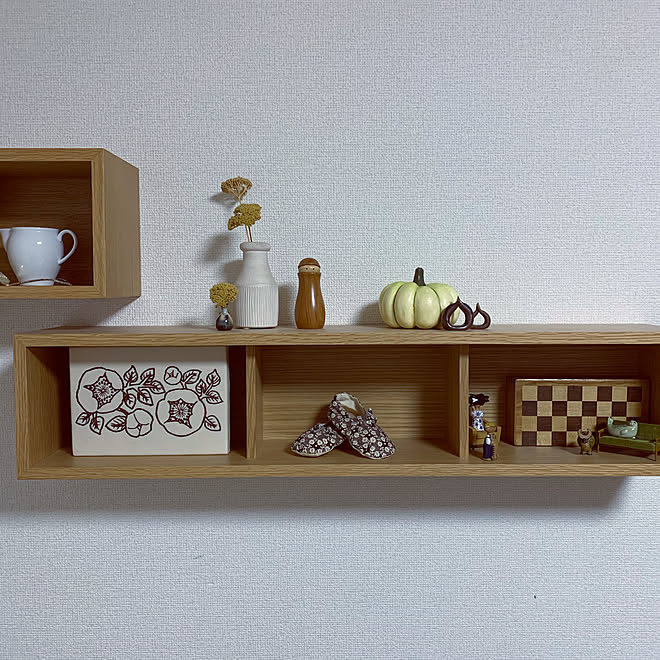 刺繍パネル ベビーシューズ カリモク60ガチャ リサラーソンガチャ ディスプレイ などのインテリア実例 19 09 25 21 55 06 Roomclip ルームクリップ