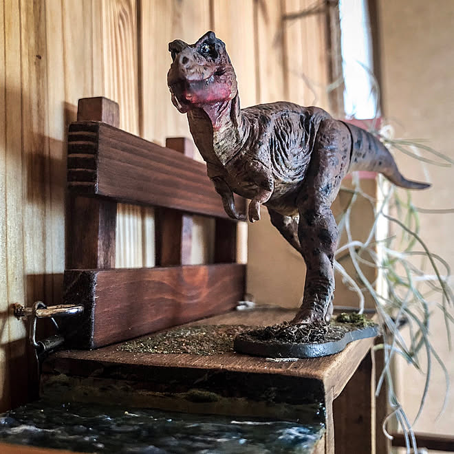 玄関 入り口 ティラノサウルス ジュラシックパーク ジュラシックワールド オイルステイン などのインテリア実例 18 07 14 19 26 50 Roomclip ルームクリップ