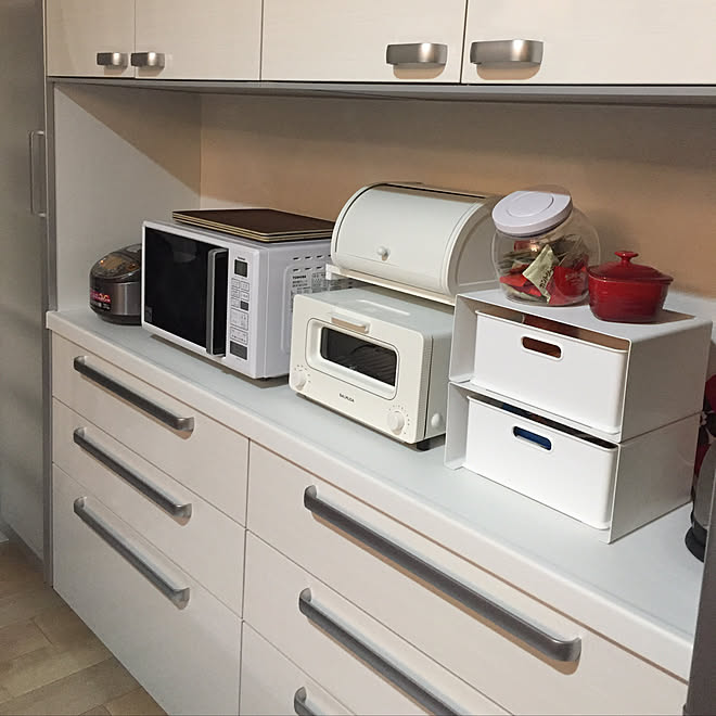 キッチン ル クルーゼ ラムカン バルミューダ トースター コの字ラック などのインテリア実例 19 01 17 21 34 03 Roomclip ルームクリップ