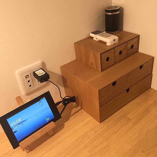 タブレットスタンド ニトリ 机 ダイソー 文房具収納のインテリア実例 16 04 29 22 13 35 Roomclip ルームクリップ