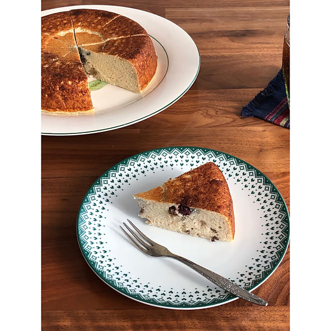 日々の暮らし 炊飯器ケーキ 日常風景 おうち時間 ジューンベリーの実 などのインテリア実例 21 10 02 09 33 40 Roomclip ルームクリップ