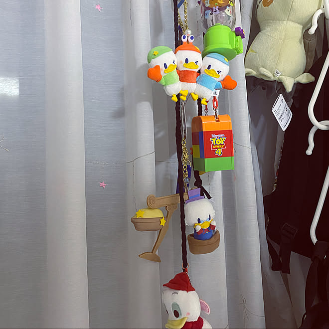 カーテンレール スナックケース つるす収納 ぬいぐるみ インテリア などのインテリア実例 09 14 19 24 06 Roomclip ルームクリップ カーテンレール スナックケース つるす収納 ぬいぐるみ インテリア などのインテリア実例 09 14 19 24 06 Roomclip ルームクリップ