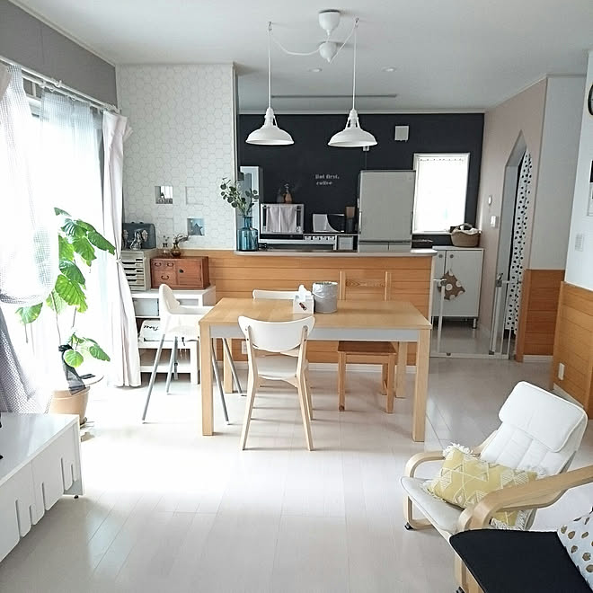 部屋全体 北欧インテリア 壁紙diy 黒板壁紙 Diy などのインテリア実例 19 06 26 15 21 36 Roomclip ルームクリップ