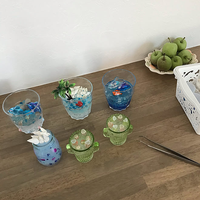 消臭剤 手作り/カラーストーン/ラメストーン/いいね押し逃げすみません^^;/いいね&amp;コメント&amp;フォロー感謝♡&hellip;などのインテリア実例