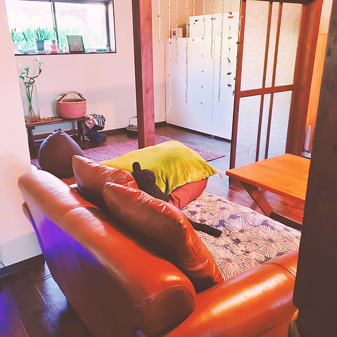 リビング B Companyのソファー H P Deco好奇心の部屋 福岡 築60年越えの平屋木造の家 4ldkからワンフロワーへリフォームのインテリア 実例 08 29 07 43 08 Roomclip ルームクリップ