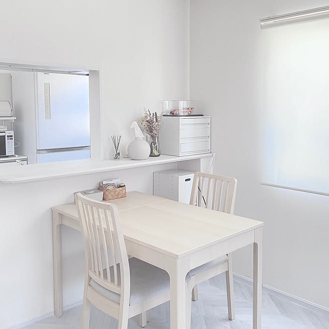 ダイニングテーブル 北欧 ホワイト グレー ホワイト モノトーン などのインテリア実例 21 04 23 15 58 12 Roomclip ルームクリップ