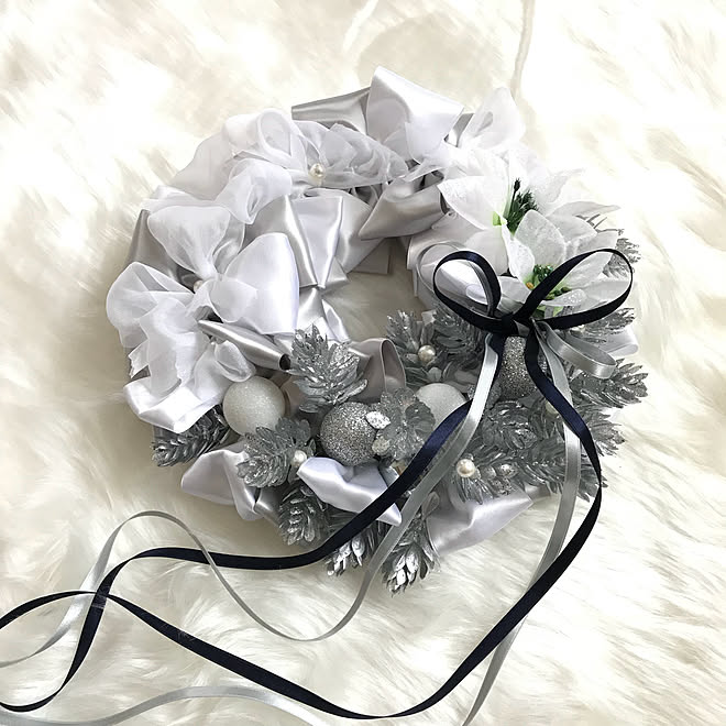 Xmas 手作り クリスマスリース リボンリース ハンドメイド などのインテリア実例 17 11 29 11 58 28 Roomclip ルームクリップ