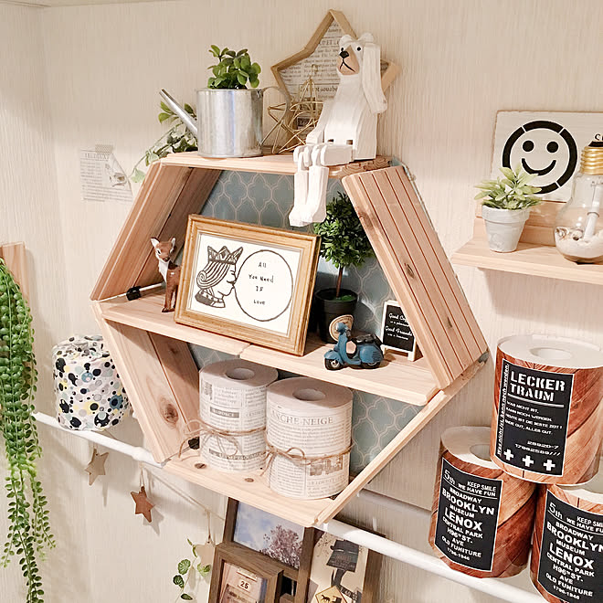 棚 トイレットペーパー見せる収納 ハニカム棚 棚diy 内装材大問屋ウッドタイル などのインテリア実例 19 02 23 22 34 05 Roomclip ルームクリップ 棚 トイレットペーパー見せる収納 ハニカム棚 棚diy 内装材大問屋ウッドタイル などのインテリア実例 19 02 23 22 34 05 Roomclip ルームクリップ