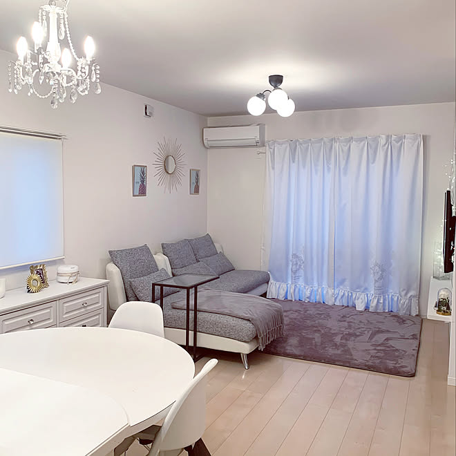 ゴールドインテリア ホワイトグレー リビングダイニング ソファー アルモニアソファー などのインテリア実例 21 05 03 21 49 39 Roomclip ルームクリップ ゴールドインテリア ホワイトグレー リビングダイニング ソファー アルモニアソファー などのインテリア実例 21 05 03 21 49 39 Roomclip ルームクリップ