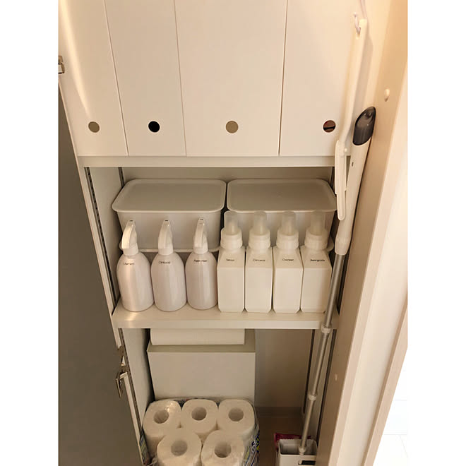 棚 掃除道具収納 掃除道具 収納見直し 納戸収納 などのインテリア実例 17 11 09 02 07 23 Roomclip ルームクリップ
